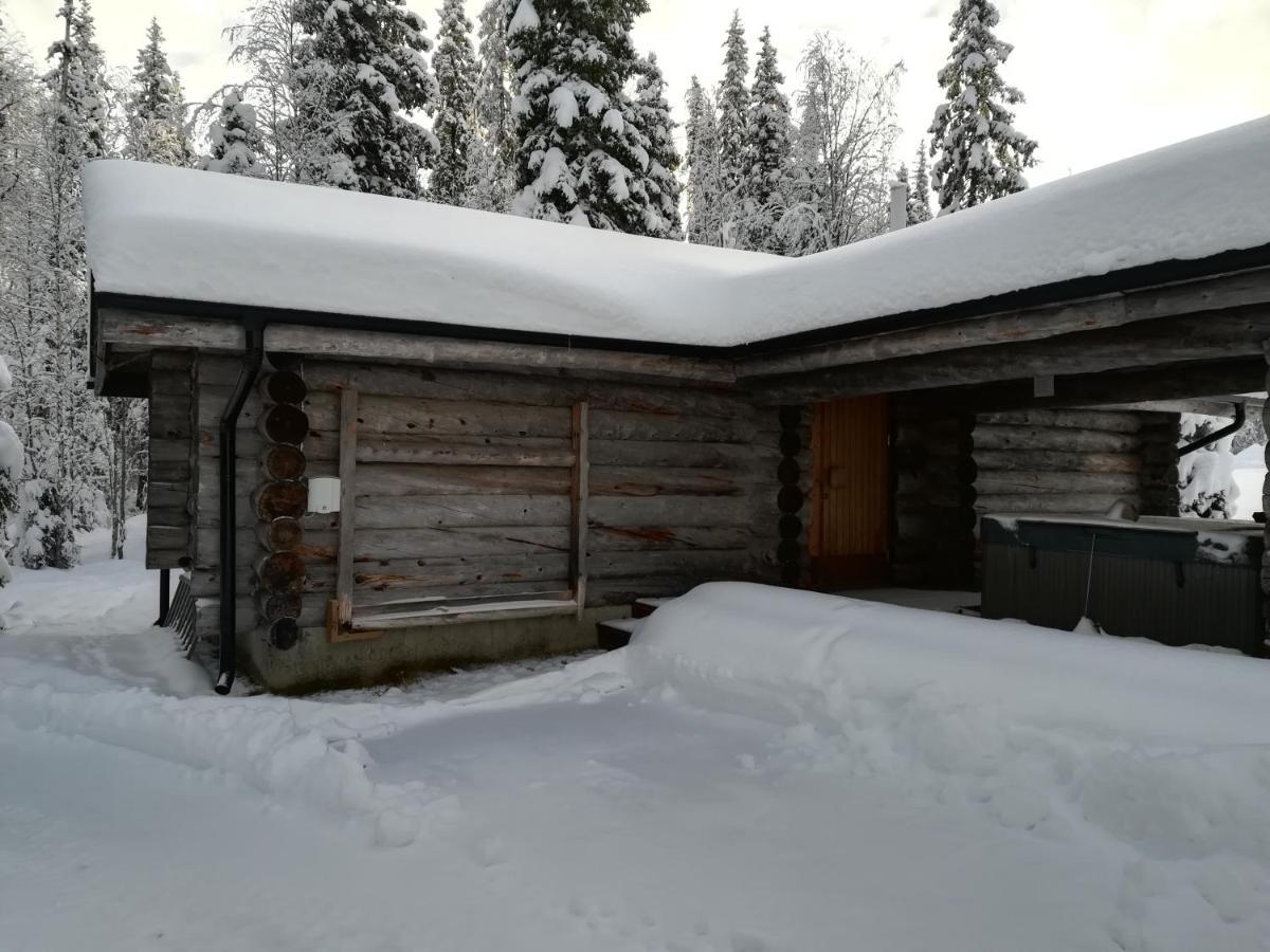 Tunturipoelloe Guesthouse Luosto Exterior photo